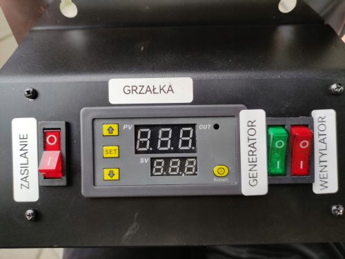 Elektromos füstölő műszerekkel kompletten