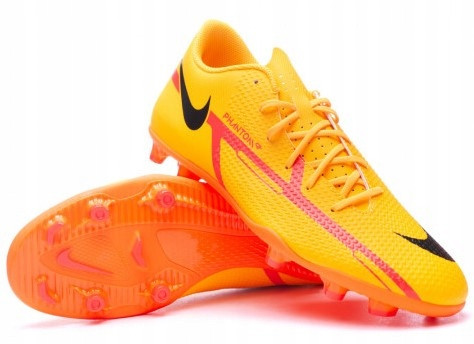 Futballcipő - Nike Phantom GT2 Club FG Traffic Jams Lak Shoes Ball