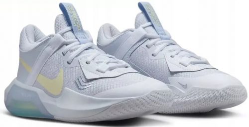 Gyermek sportcipők - Nike Children's Air Zoom Crossover 39 EU