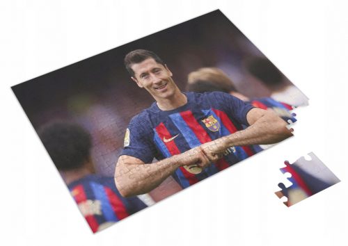  Puzzle Robert Lewandowski Barcelona + Névdoboz A3 252 db.